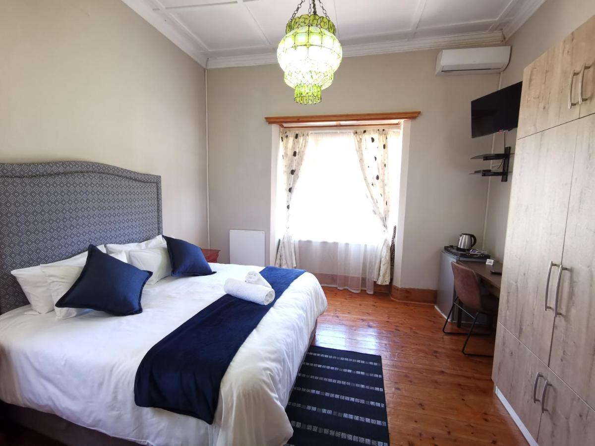 Lucolo Palace B&B Aliwal North Exterior foto