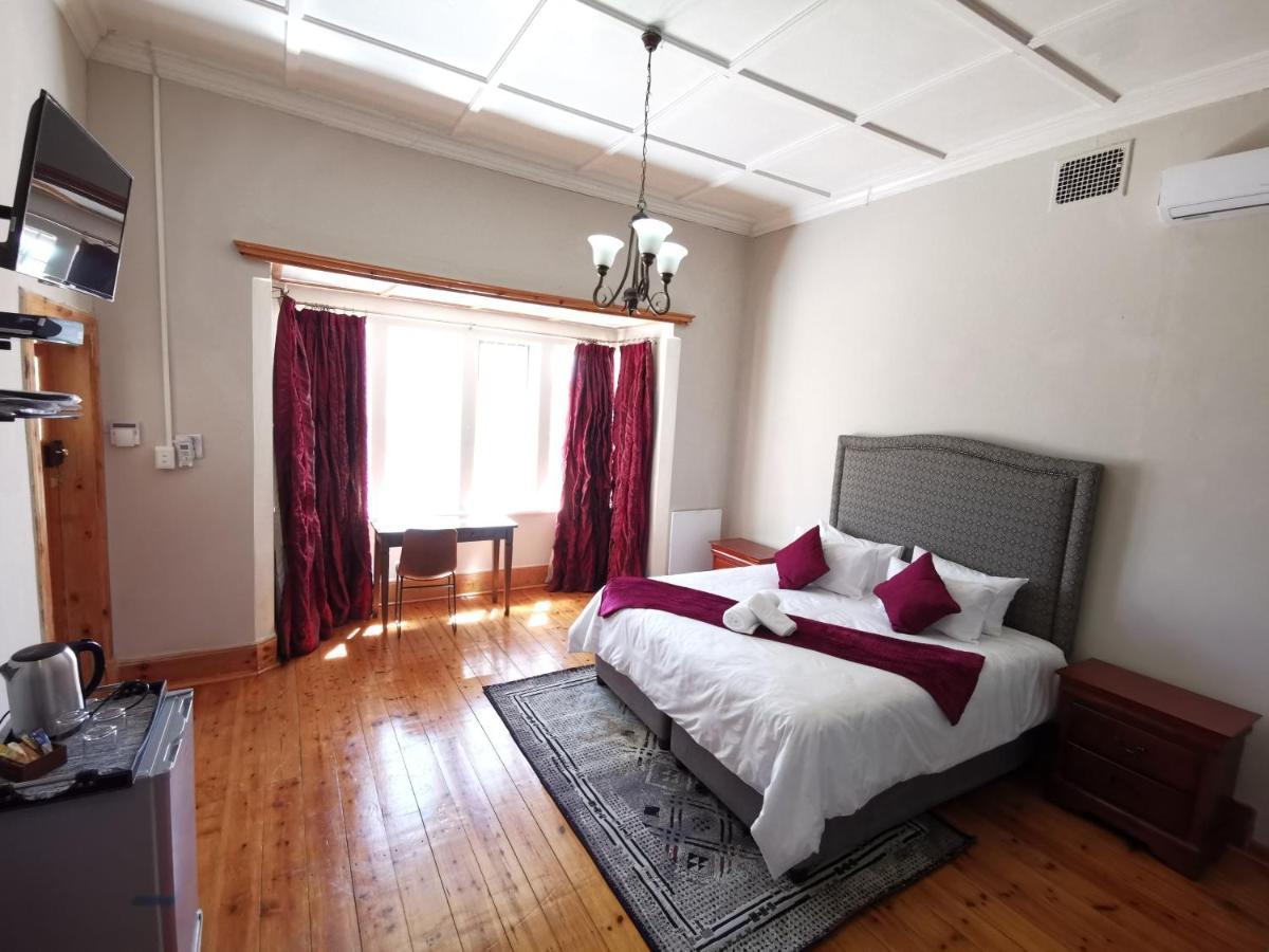 Lucolo Palace B&B Aliwal North Exterior foto