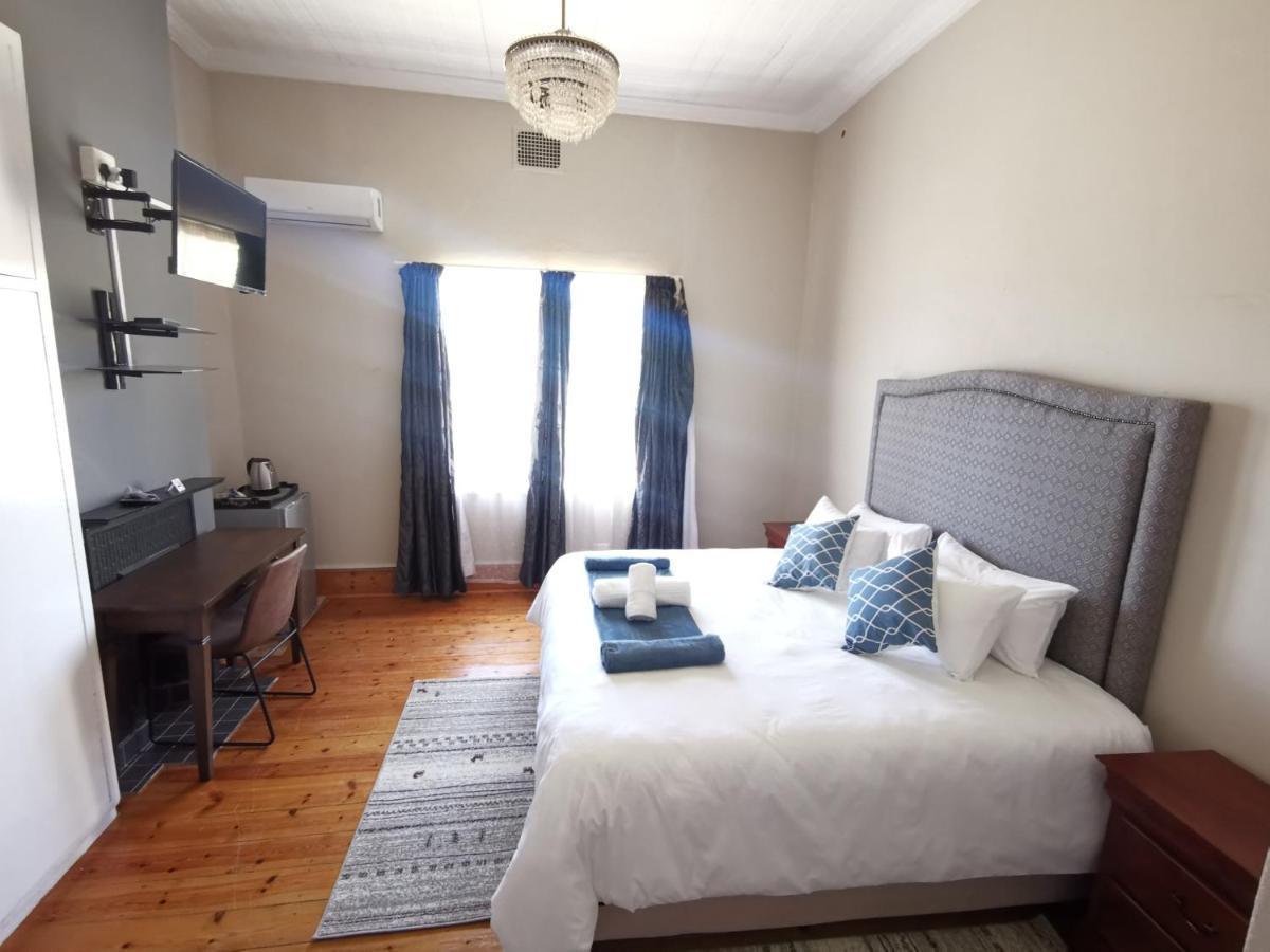 Lucolo Palace B&B Aliwal North Exterior foto